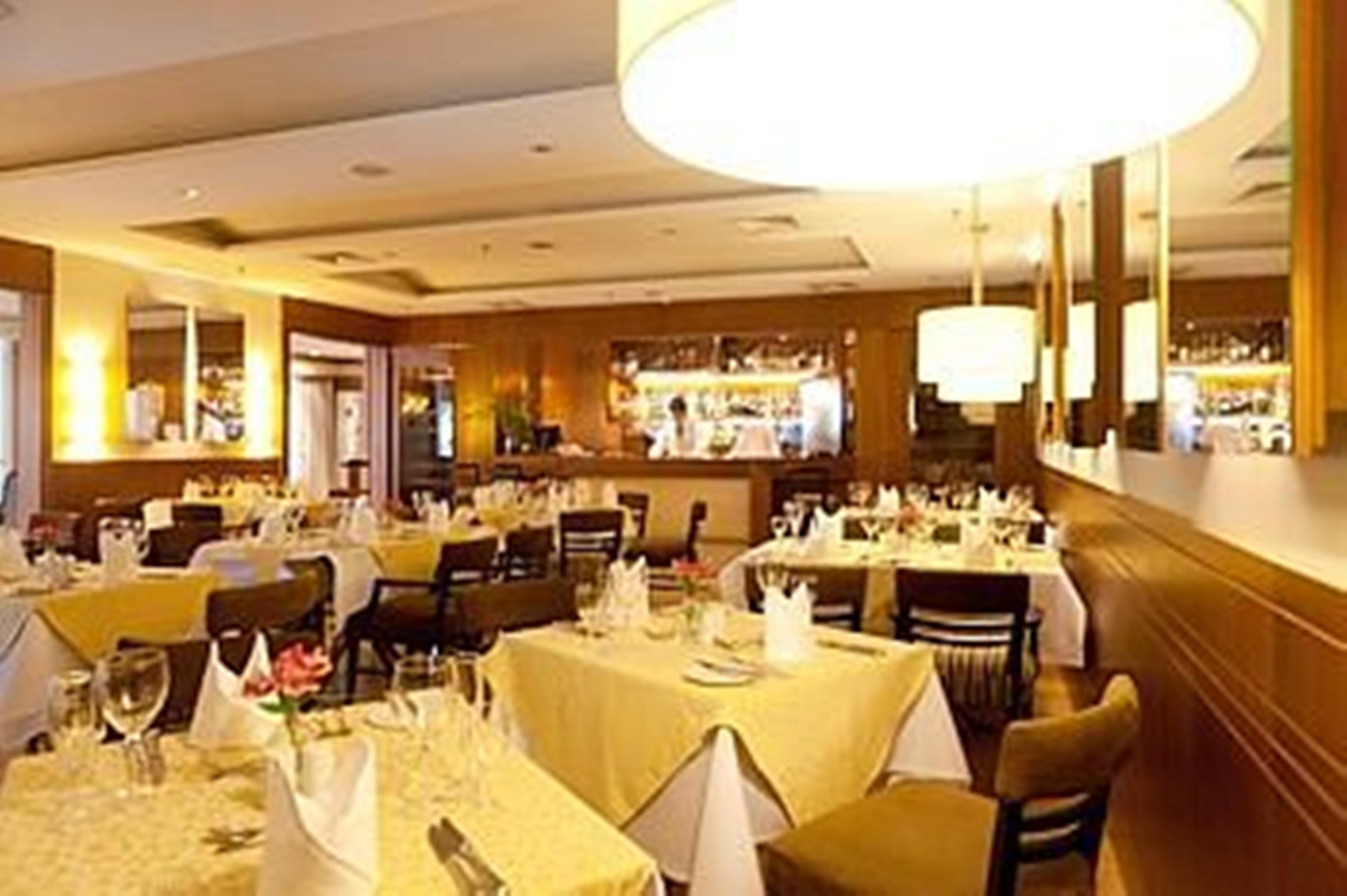 Hotel Gran Estanplaza Berrini São Paulo Exteriér fotografie Restaurant in the hotel